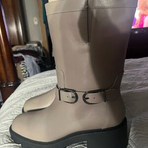 Franco Sarto Women's Gray Combat Boots